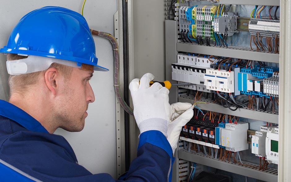 monteur électricien Le Plessis-Trévise